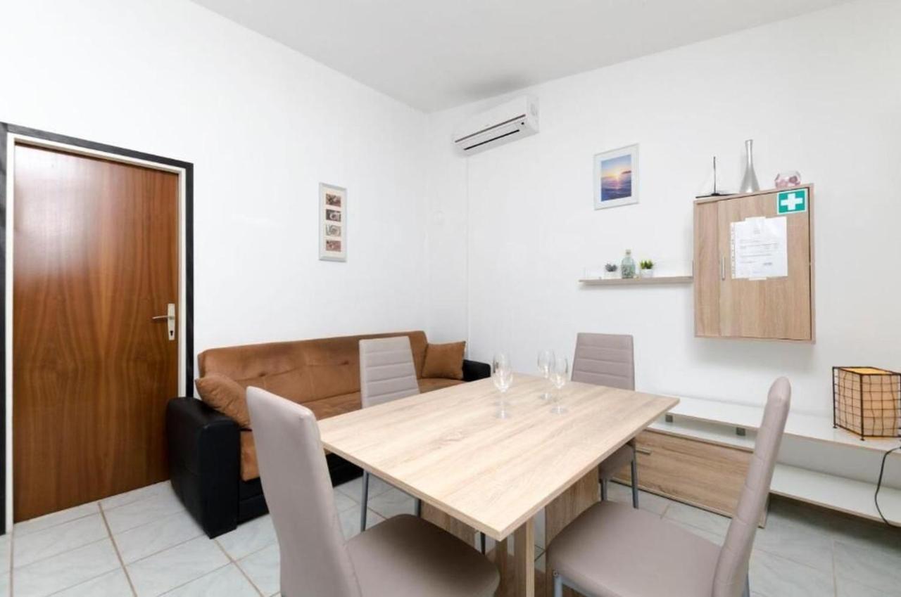 Apartment Brnabic Rogoznica  Dış mekan fotoğraf